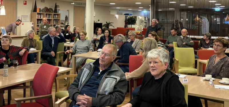 Toekomstige bewoners stellen zich aan elkaar voor